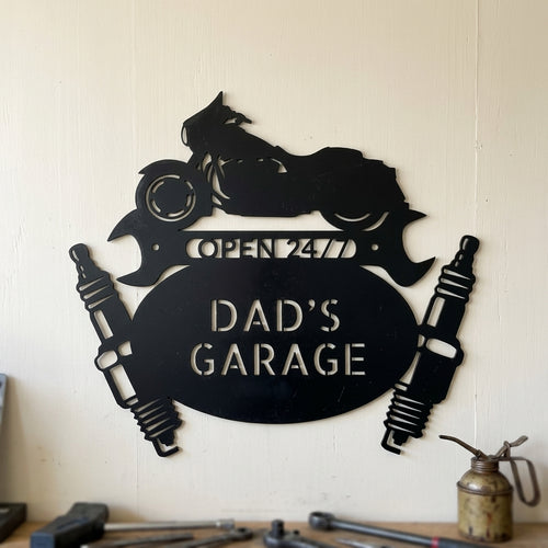 Custom Metal Wall Art - Personalized Dad's Garage Sign Black